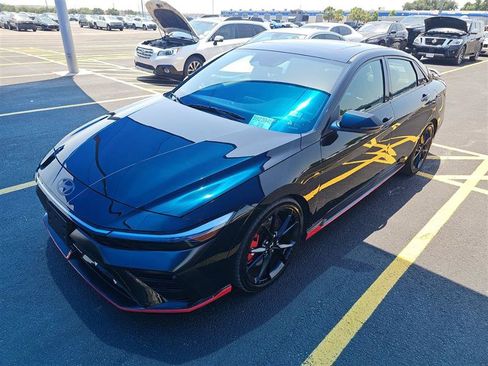 Used 2025 Hyundai Elantra N FWD image 3