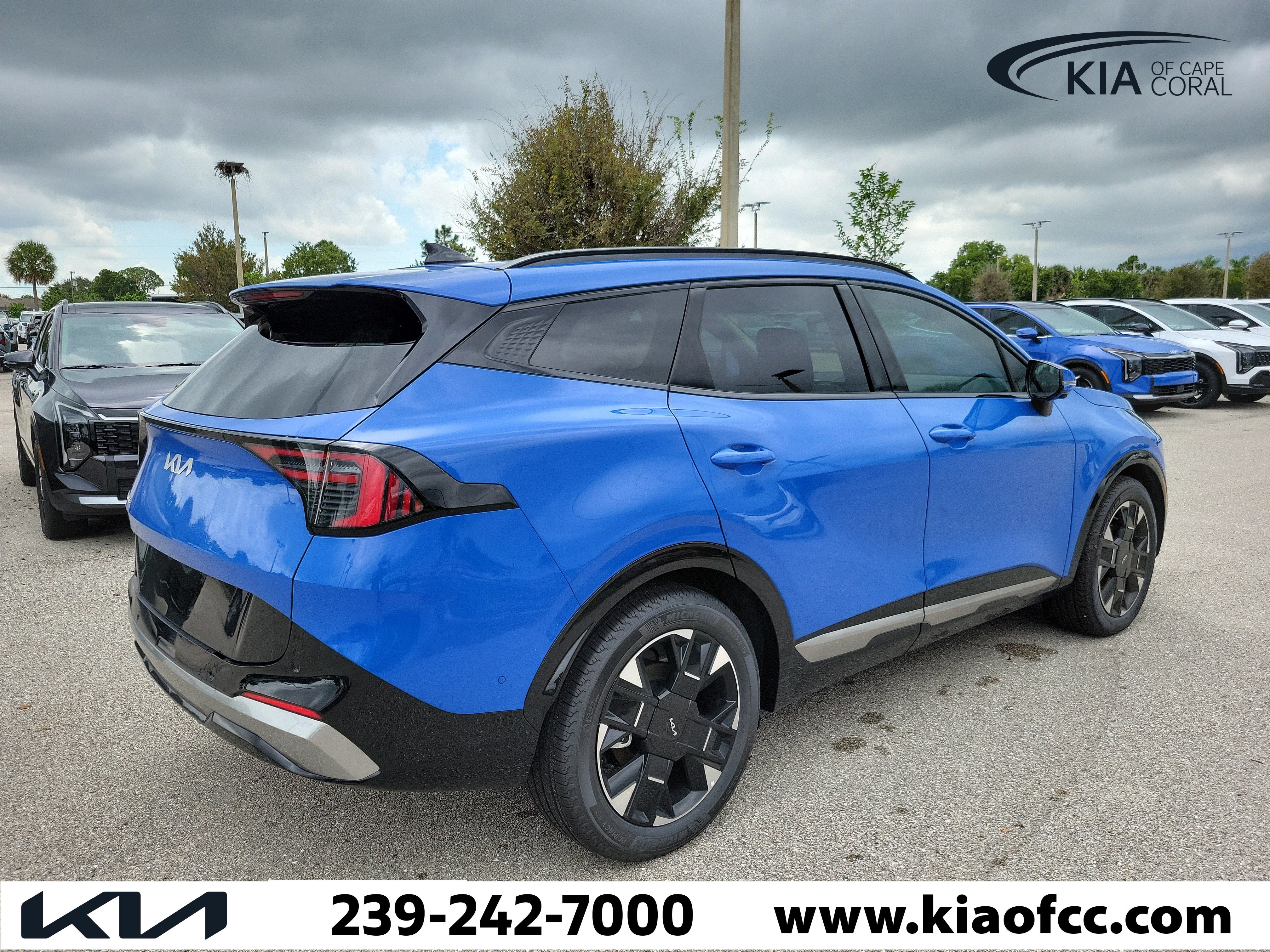 New 2026 Kia Sportage SX FWD image 7