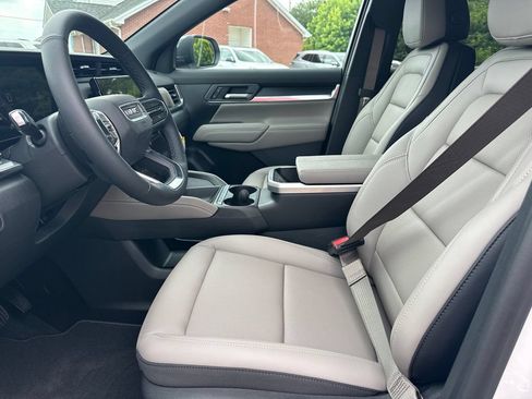 New 2026 GMC Terrain Elevation w/ Elevation Premium Package FWD image 10