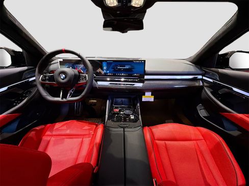 New 2026 BMW M5 Touring image 8