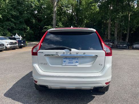 Used 2015 Volvo XC60 T6 Platinum FWD image 8