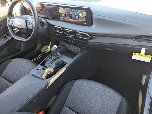 New 2026 Nissan Sentra SV FWD image 30
