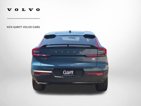 Used 2023 Volvo C40 P8 Recharge Plus w/ Climate Package AWD/4WD image 4