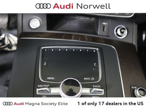 Used 2018 Audi Q5 Prestige w/ Prestige Package AWD/4WD image 5
