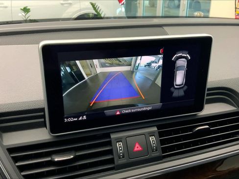 Used 2019 Audi Q5 Premium Plus w/ Premium Plus Package image 29