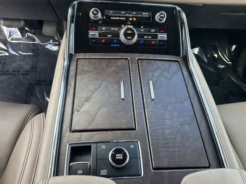 Used 2023 Lincoln Navigator Reserve RWD image 25