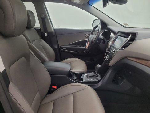 Used 2019 Hyundai Santa Fe XL AWD/4WD image 21