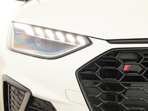 Certified 2024 Audi S4 Premium Plus image 34