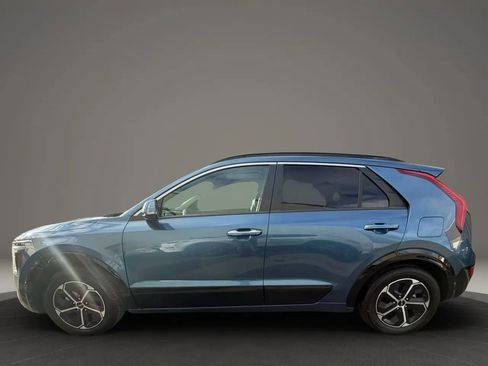 Used 2023 Kia Niro image 8