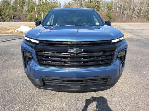 New 2026 Chevrolet Traverse LT image 2