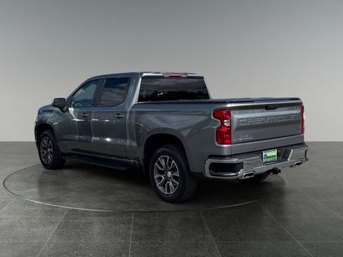 Used 2021 Chevrolet Silverado 1500 LT w/ Z71 Off-Road Package AWD/4WD image 7