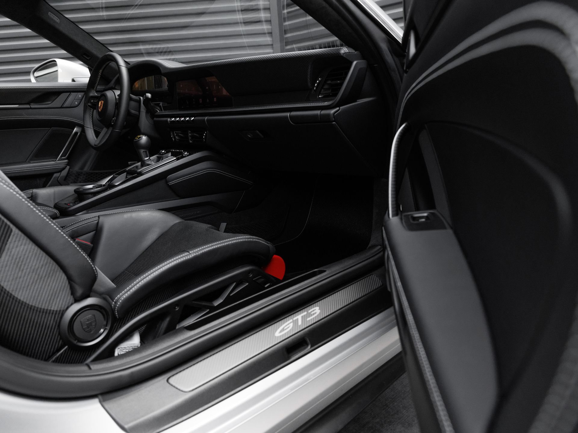 Certified 2026 Porsche 911 GT3 RWD image 38