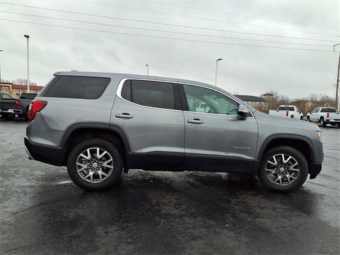 Used 2021 GMC Acadia SLE image 30