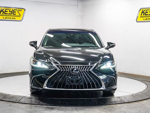 Used 2024 Lexus ES 350 w/ Premium Package FWD image 6