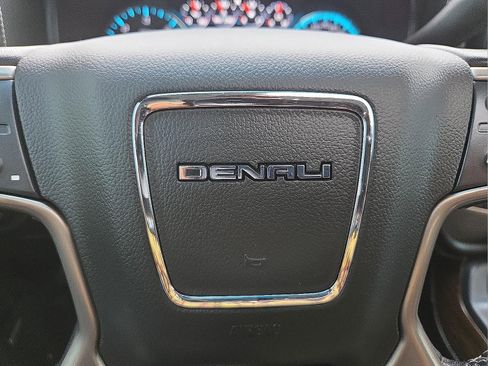 Certified 2018 GMC Sierra 1500 Denali w/ Denali Ultimate Package AWD/4WD image 22