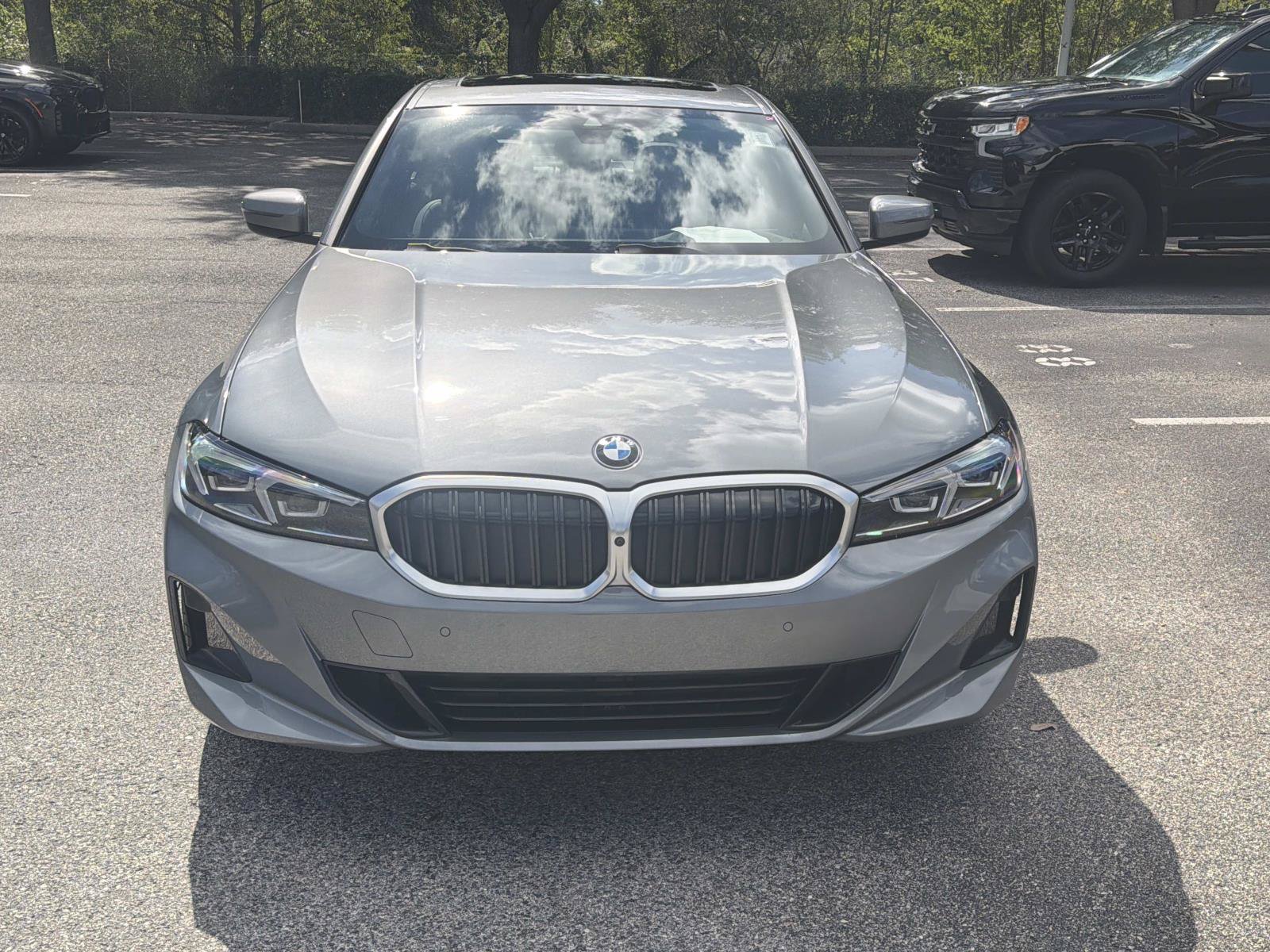 Certified 2026 BMW 330i Sedan RWD image 8