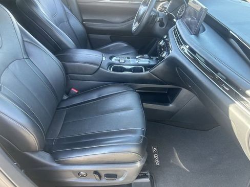 Certified 2023 INFINITI QX60 Pure FWD image 12