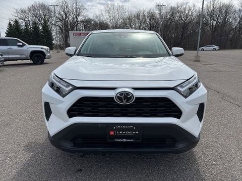 Used 2025 Toyota RAV4 LE image 4