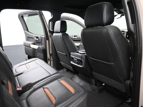Used 2021 GMC Sierra 1500 AT4 w/ AT4 Premium Package AWD/4WD image 21