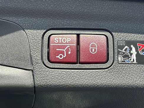 New 2026 Mercedes-Benz GLE 450 GLE 450 image 21