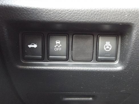 Used 2017 Nissan Altima 2.5 SV w/ Convenience Package image 6