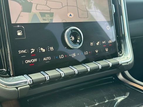 New 2026 GMC Yukon XL Denali w/ Sun & Power Step Package AWD/4WD image 15