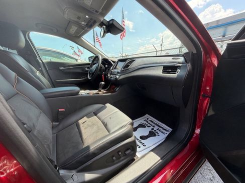 Used 2014 Chevrolet Impala LT w/ Premium Seating Package FWD image 21