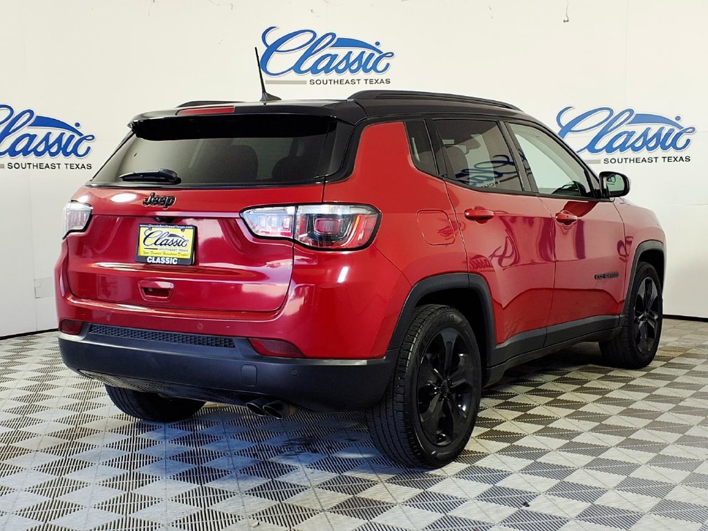 Used 2019 Jeep Compass Latitude FWD image 6