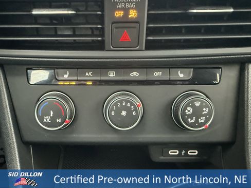 Used 2024 Volkswagen Jetta Sport image 17