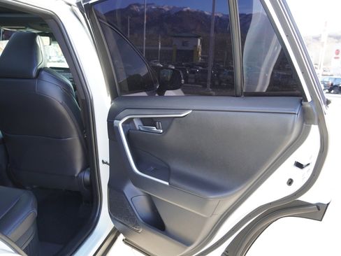 Certified 2022 Toyota RAV4 XSE image 25