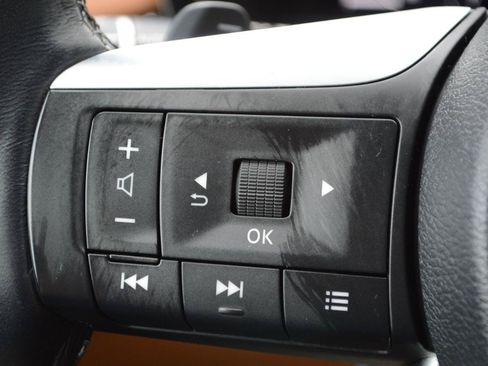 Used 2023 INFINITI QX60 Sensory w/ Cargo Package AWD/4WD image 35