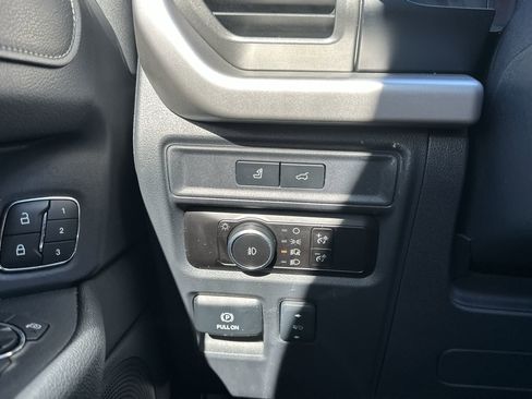 Certified 2023 Ford Expedition XLT image 62