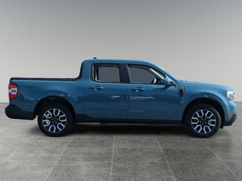 Used 2022 Ford Maverick Lariat w/ Lariat Luxury Package image 6