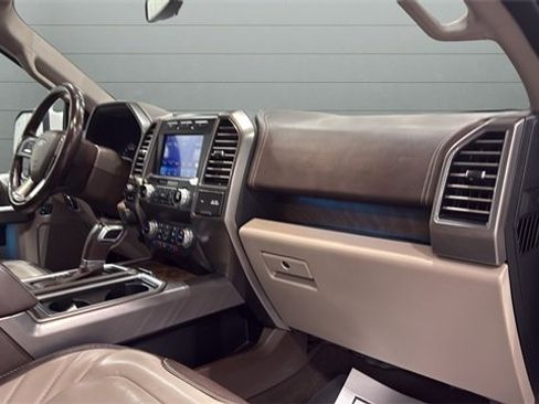Used 2020 Ford F150 Limited image 34