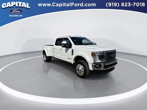 Used 2022 Ford F450 Lariat w/ Lariat Ultimate Package image 2