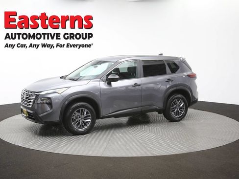 Used 2024 Nissan Rogue S AWD/4WD image 57