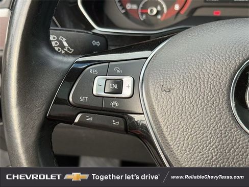 Used 2019 Volkswagen Jetta SE image 14