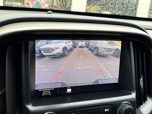 Used 2022 Chevrolet Colorado Z71 image 18