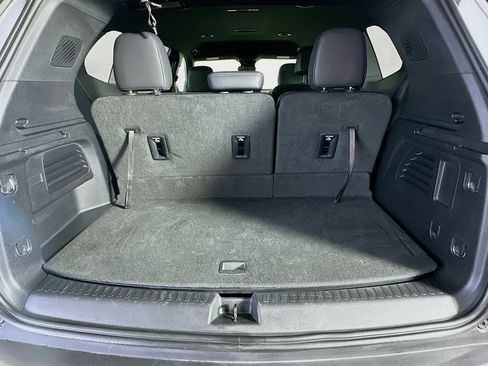 Used 2025 Buick Enclave Preferred image 30