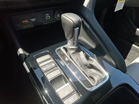 Certified 2025 Acura Integra FWD image 15