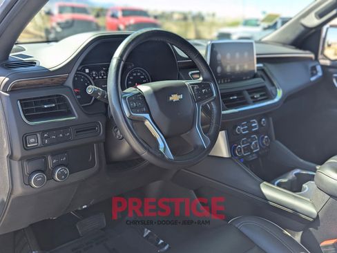 Used 2021 Chevrolet Tahoe Premier RWD image 17