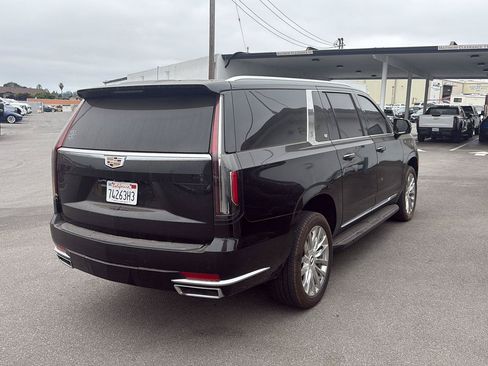 Used 2023 Cadillac Escalade ESV Premium Luxury RWD image 2