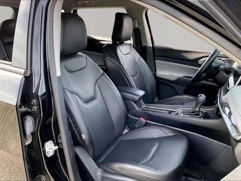 Used 2022 Jeep Compass Latitude w/ Sun and Sound Group image 20