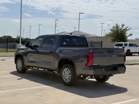 Used 2026 Toyota Tundra SR5 w/ SR5 Convenience Package AWD/4WD image 8