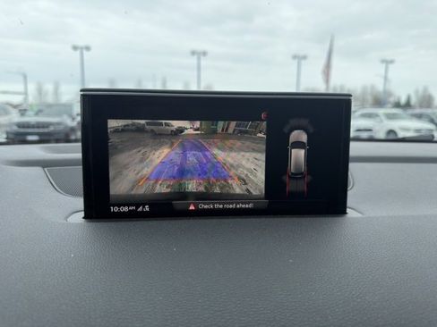 Used 2017 Audi Q7 3.0T Premium Plus image 19