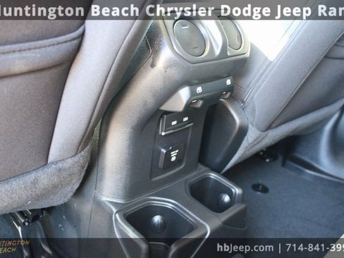 Used 2023 Jeep Gladiator Rubicon image 35