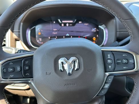 New 2025 RAM 2500 Laramie w/ Towing Technology Group AWD/4WD image 21