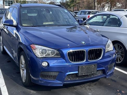 Used 2015 BMW X1 sDrive28i image 1