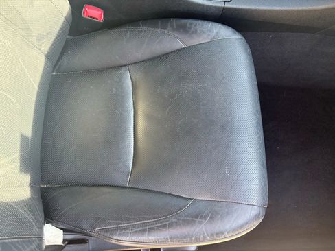 Used 2011 Lexus ES 350 image 28