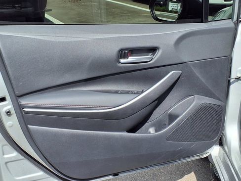Used 2025 Toyota Corolla SE FWD image 24